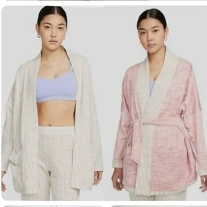 Nike Yoga Therma-Fit Reversible Jacquard Cardigan